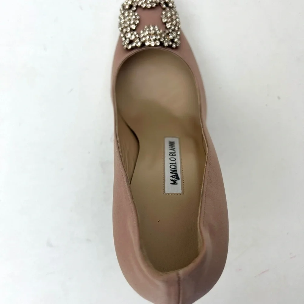 MANOLO BLAHNIK Hangisi Pump sz 6 - Picture 9 of 15